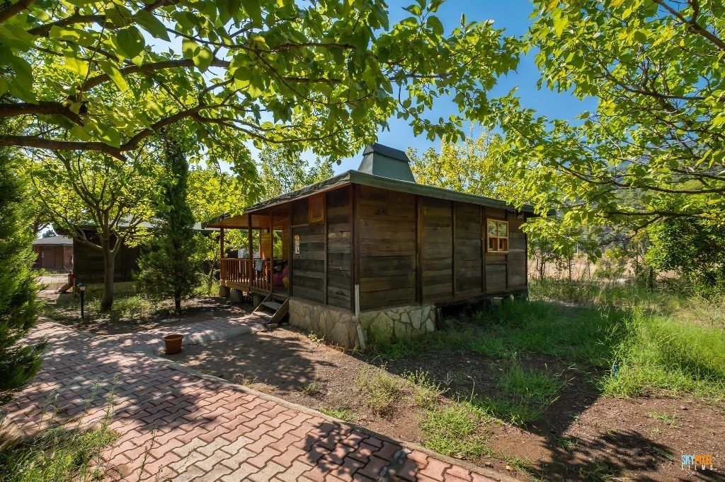 family bungalow (4 adults) | soundproofing, iron/ironing board, free wifi, bed sheets