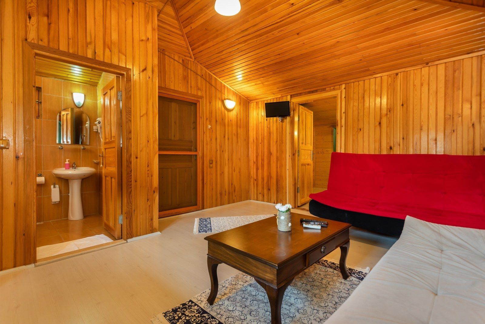 Deluxe Bungalow, 2 Bedrooms (4 Adults)