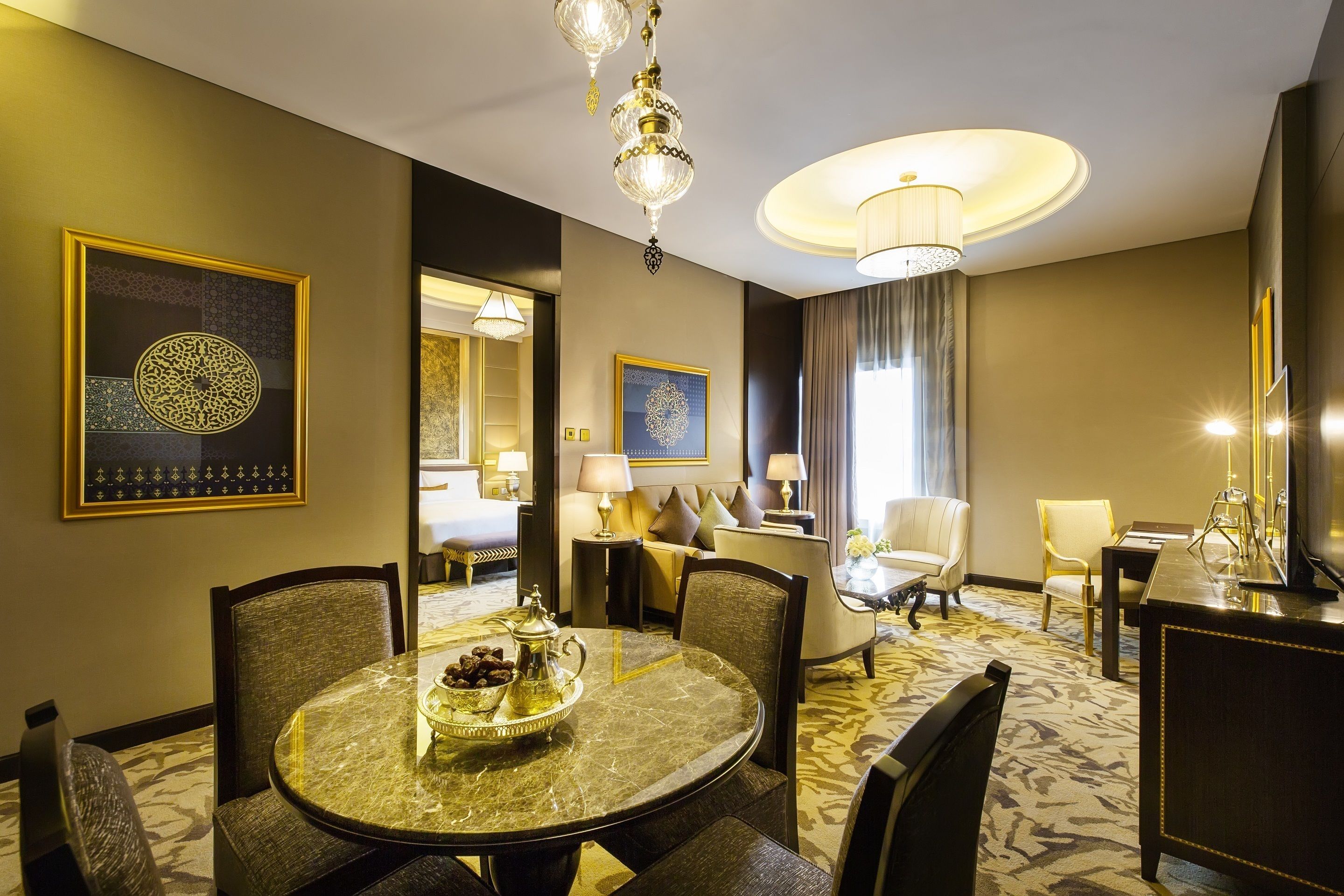 Signature Suite, 1 King Bed (Palace) | Living room | 49-inch Smart TV with premium channels, TV, fireplace