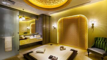 Ruang perawatan pasangan, perawatan tubuh, dan pijat dengan batu panas