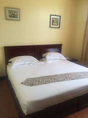 Standard Double Room, 1 King Bed, Smoking, City View | Desk, cribs/infant beds, free WiFi - Rungwe Palace Hotel (Dar es Salaam)