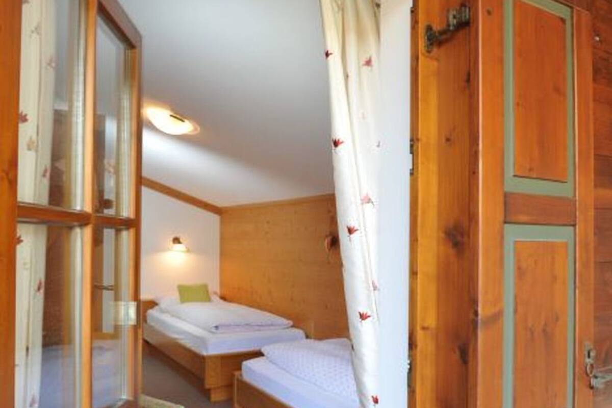 Apartamento luxo | Escrivaninha, ferros/tábuas de passar roupa, Wi-Fi de cortesia