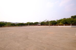 Free self parking - Mini Guesthouse (Mae Sariang)