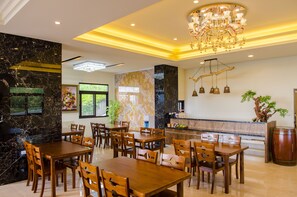 Lobby - Hola sea view B&B (Shoufeng)
