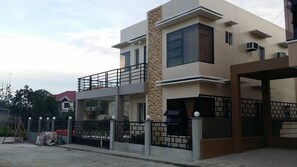 Bahagian luar