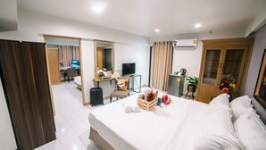 Family Room - Platinum Villa (Bangkok)