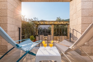 Junior Suite, 1 Bedroom, Pool Access, Poolside | Terrace/patio - Hotel Eleven (Petrovac)