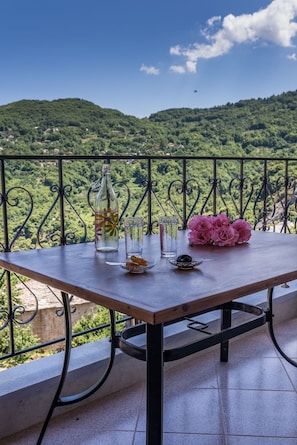Terrace/patio - House of Gardenia (Zagora-Mouresi)