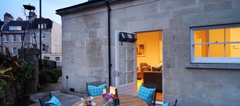 Bath Circle Camden Lodge House