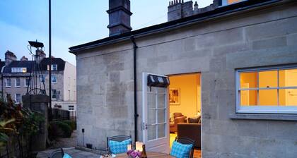 Bath Circle Camden Lodge House