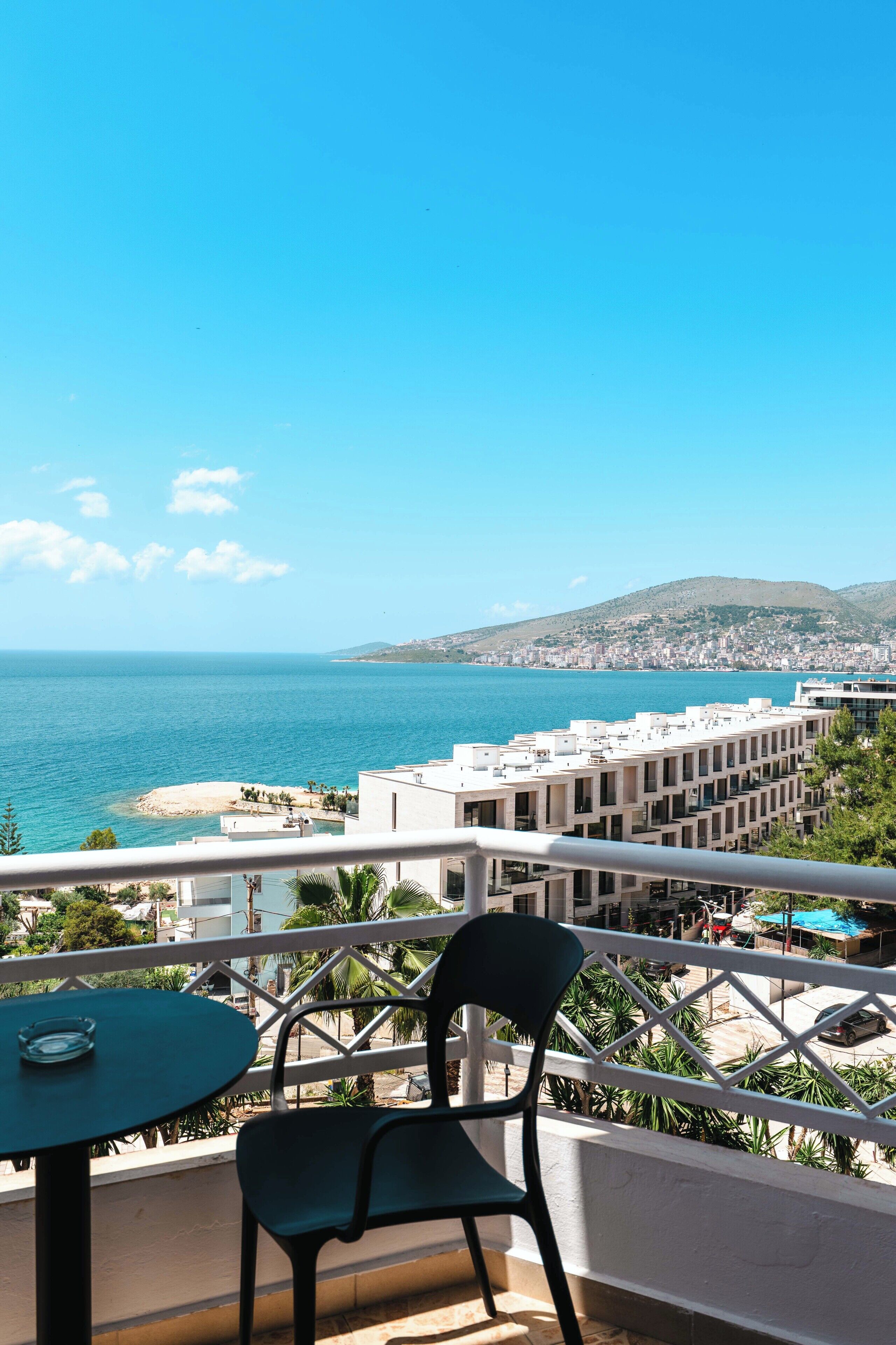 Double or Twin Room Seaview | Balkongutsikt