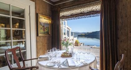 Angvik Gamle Handelssted - by Classic Norway Hotels