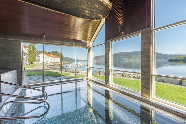 Salas de tratamiento para parejas, un sauna, baño turco