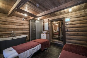 Couples treatment rooms, sauna, steam room, deep-tissue massages