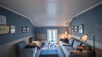 Apartamento, 2 quartos | 1 quarto, ferros/tábuas de passar roupa, Wi-Fi de cortesia