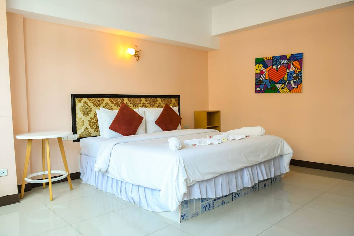 Camas extra, wifi gratis y ropa de cama