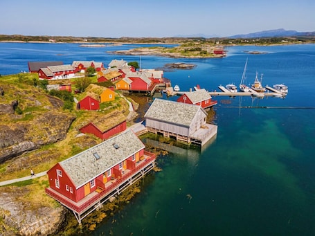 Property grounds. Håholmen Havstuer - by Classic Norway Hotels
