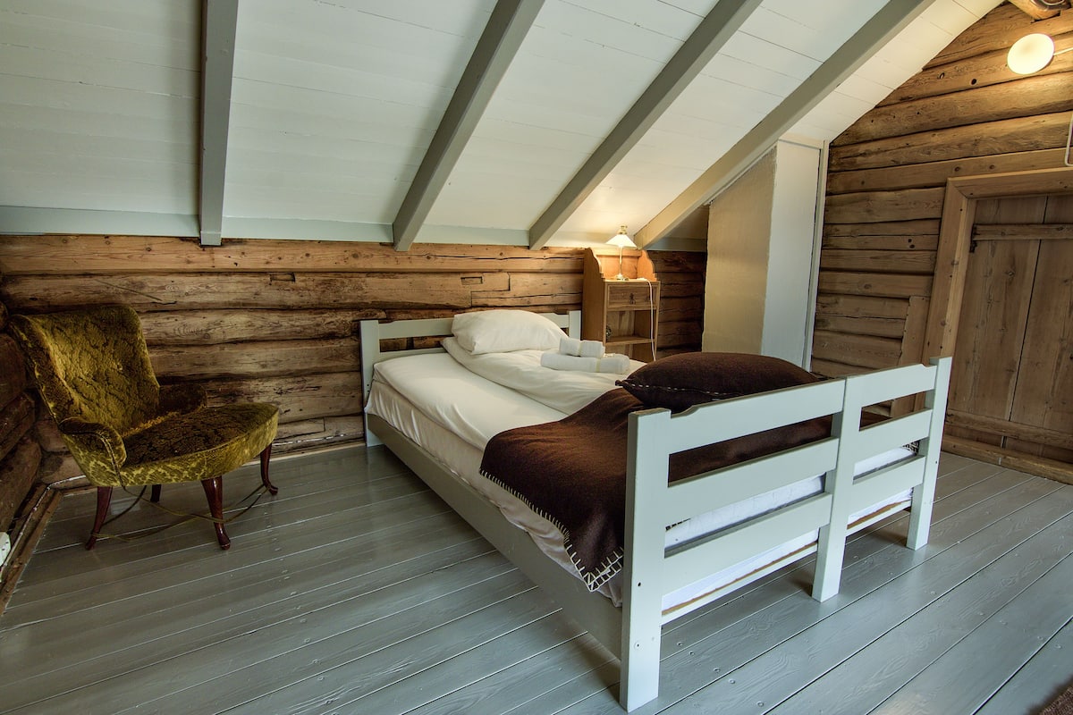 Familienzimmer | Hochwertige Bettwaren, Daunenbettdecken, Pillowtop-Betten