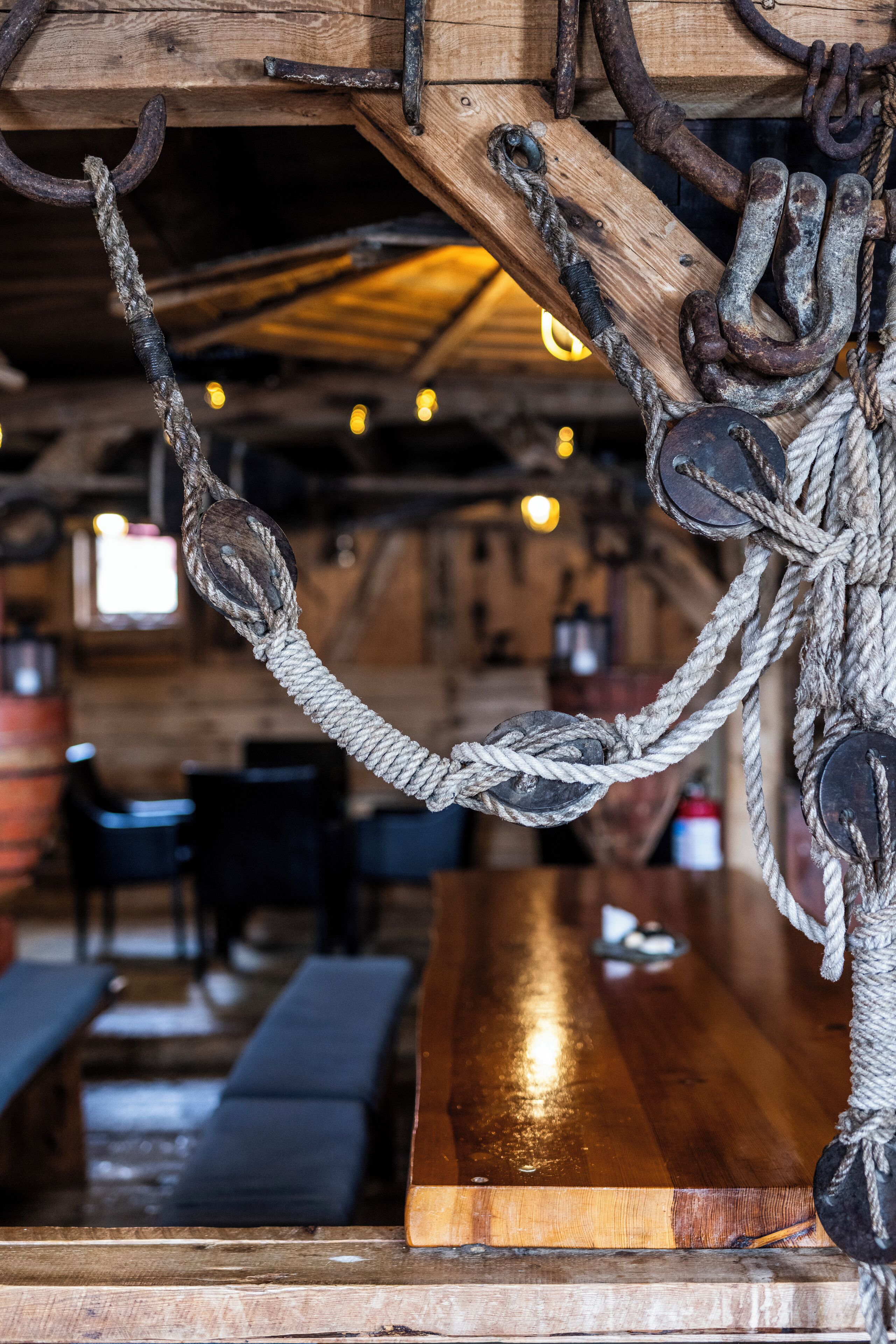 breakfast, dinner served; scandinavian cuisine, sea views