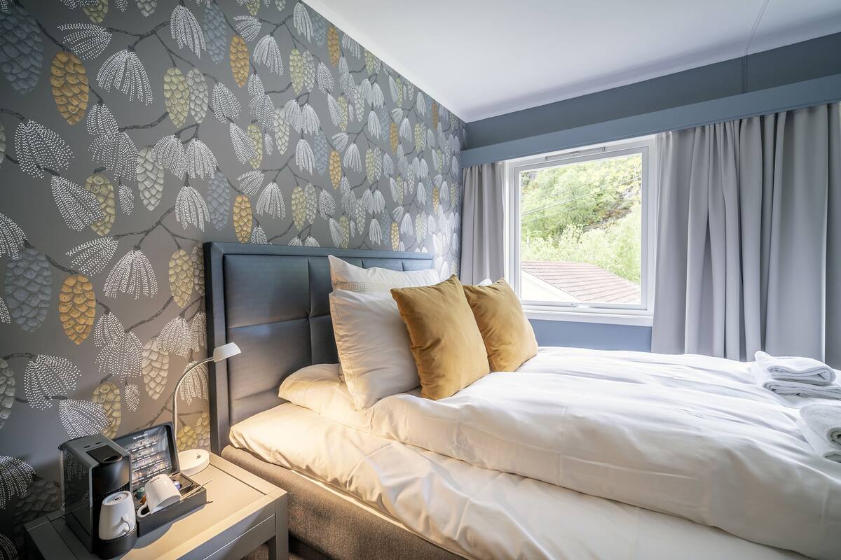 double room, garden view | 1 bedroom, down duvets, iron/ironing board, free wifi