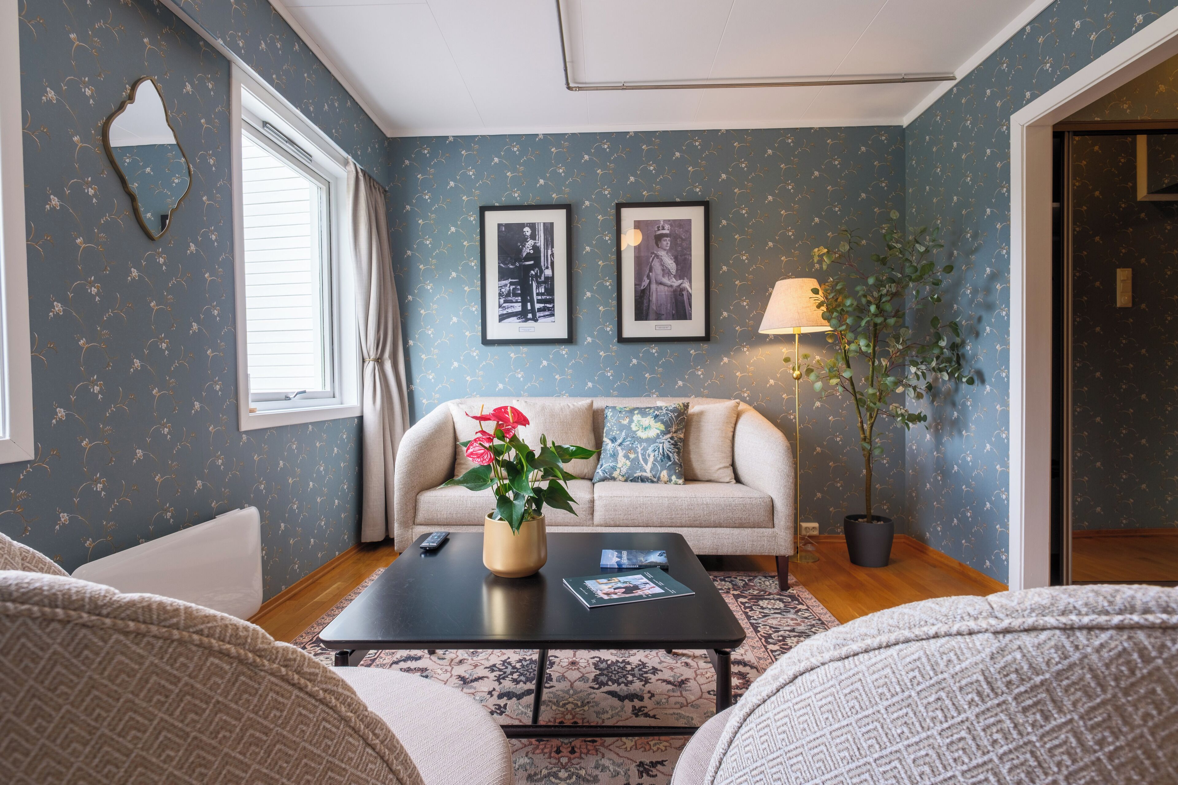 deluxe suite, 1 king bed, sea view | 1 bedroom, down duvets, iron/ironing board, free wifi