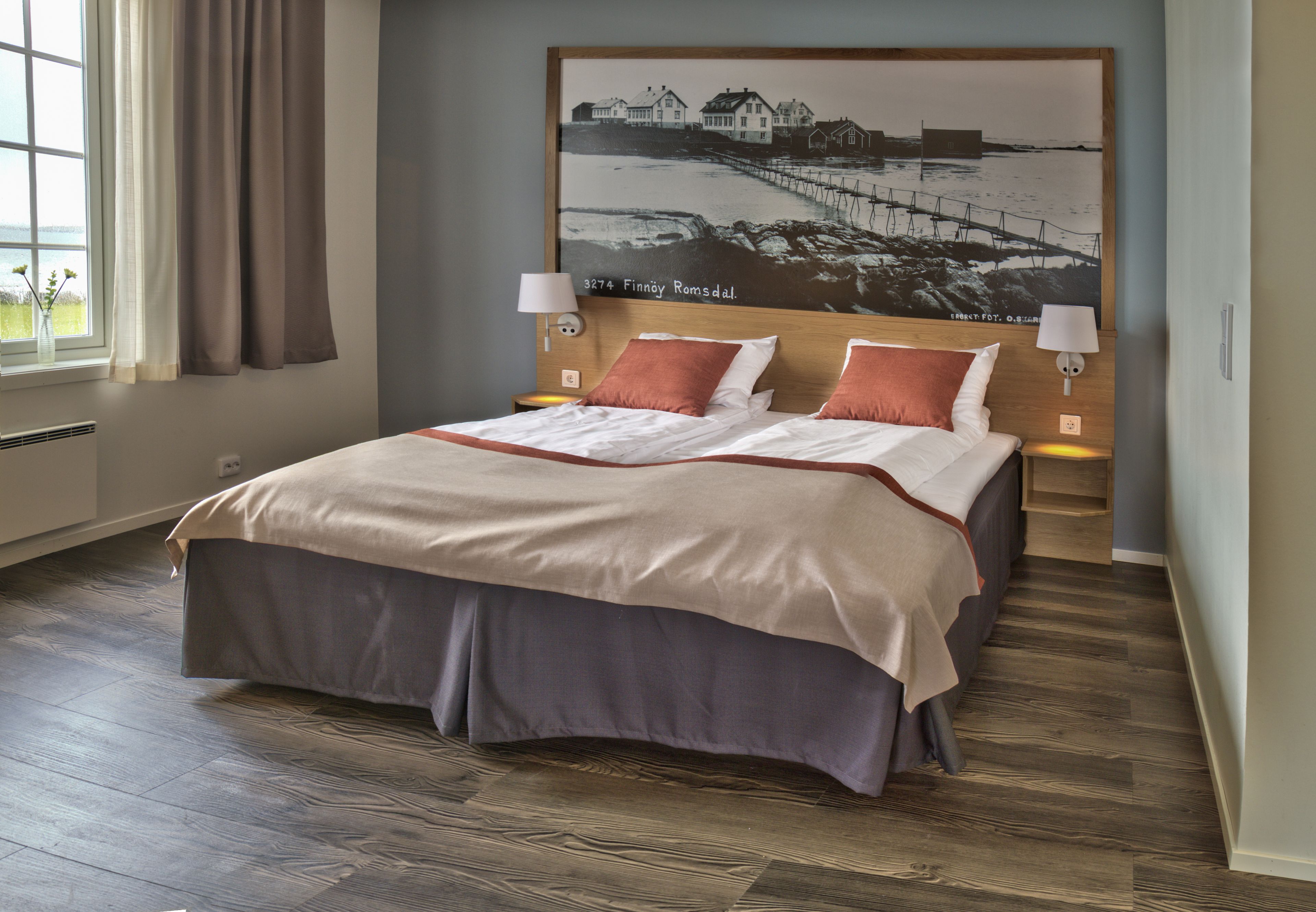 twin room | 1 bedroom, down duvets, desk, blackout curtains