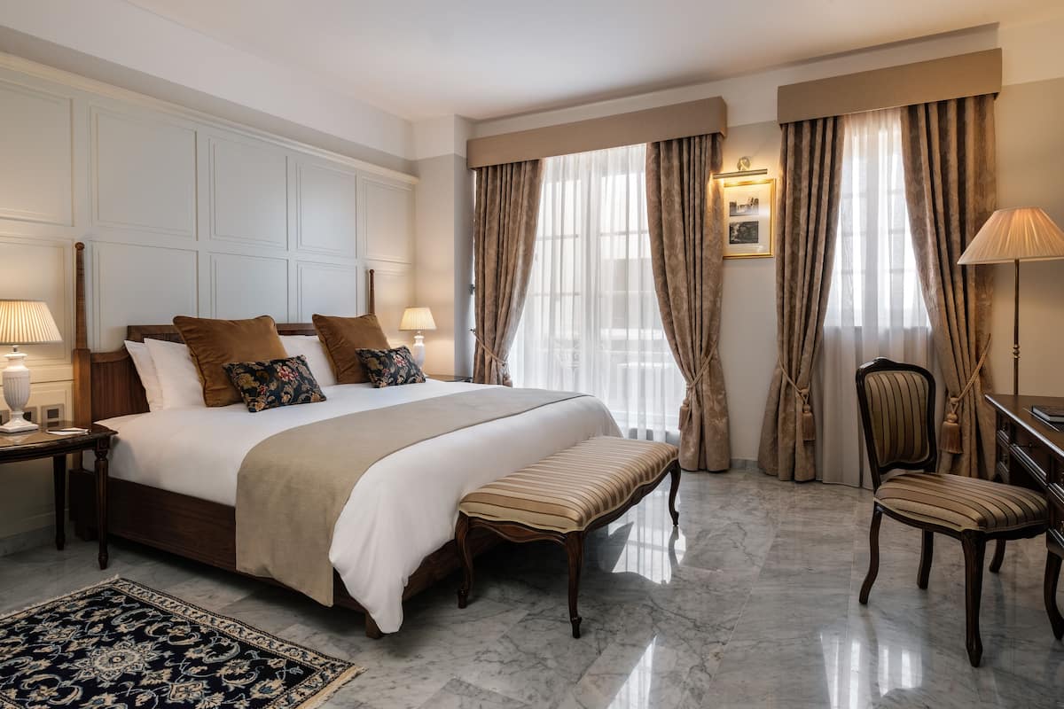 1 bedroom, minibar, in-room safe, desk