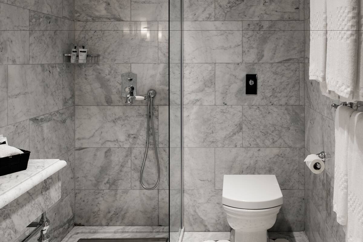 1 bedroom, minibar, in-room safe, desk