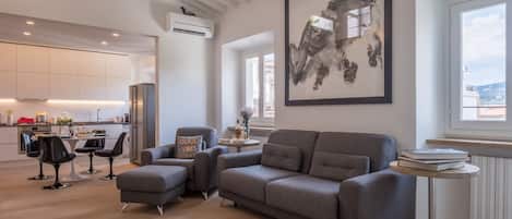 Apartment, 2 Schlafzimmer | Wohnbereich