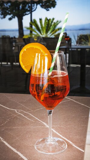 Bar (on property) - Hotel Riviera (Desenzano del Garda)