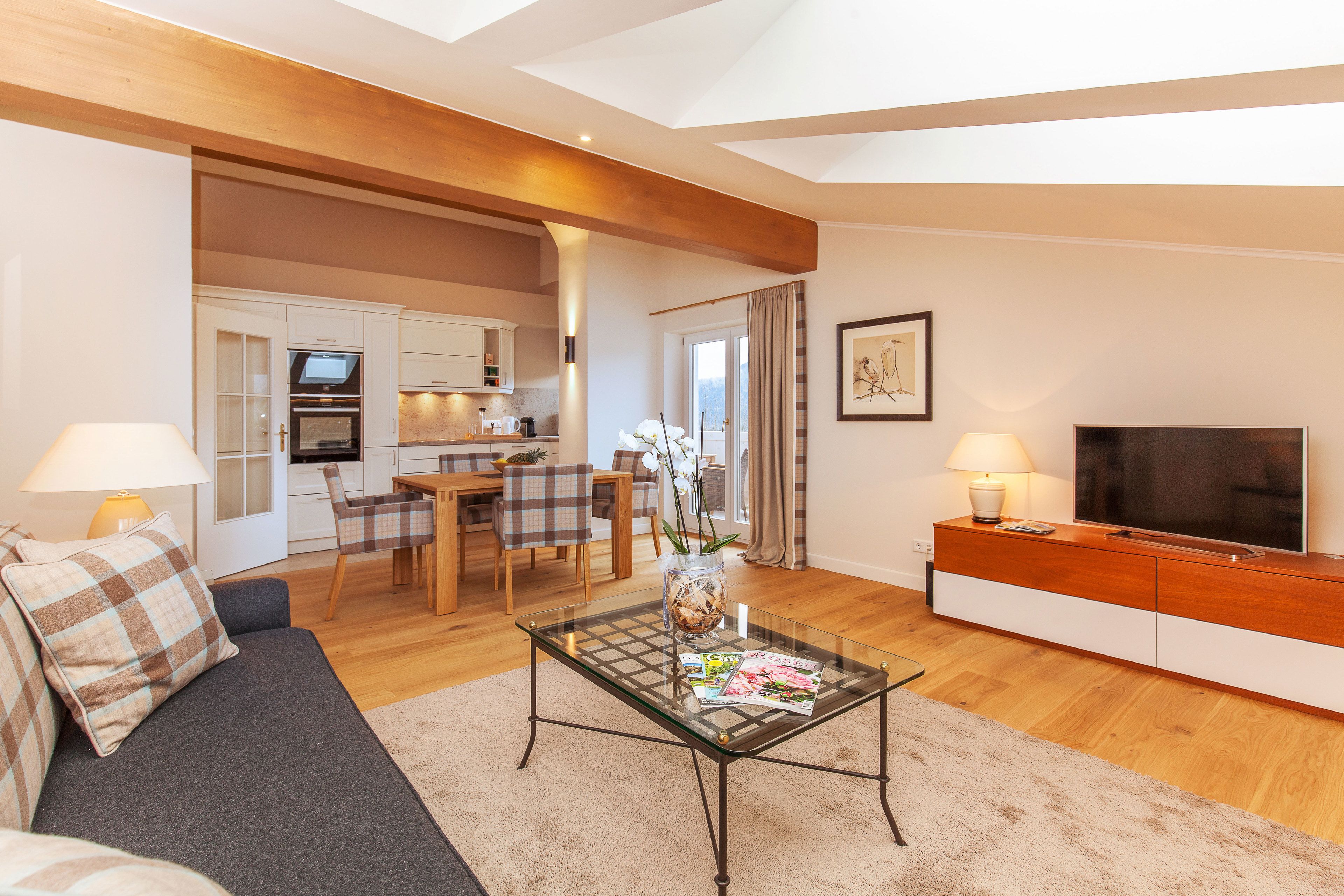 Apartment (Unterberg) | Living area | Flat-screen TV