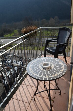 Balcony - Weingut Sauer-Kettermann (Enkirch)