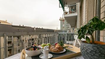 Studio | Terrace/patio