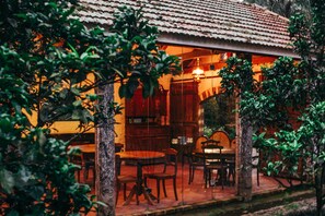 Breakfast, lunch and dinner served - Charqueada Santa Rita Pousada de Charme (Pelotas)