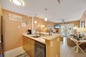 Interior - ISLAND TIME at The Truman Annex in Key West (Key West)