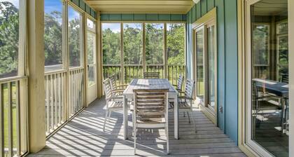 HGTV viehättävä saari mökki - yksityinen uima-allas!