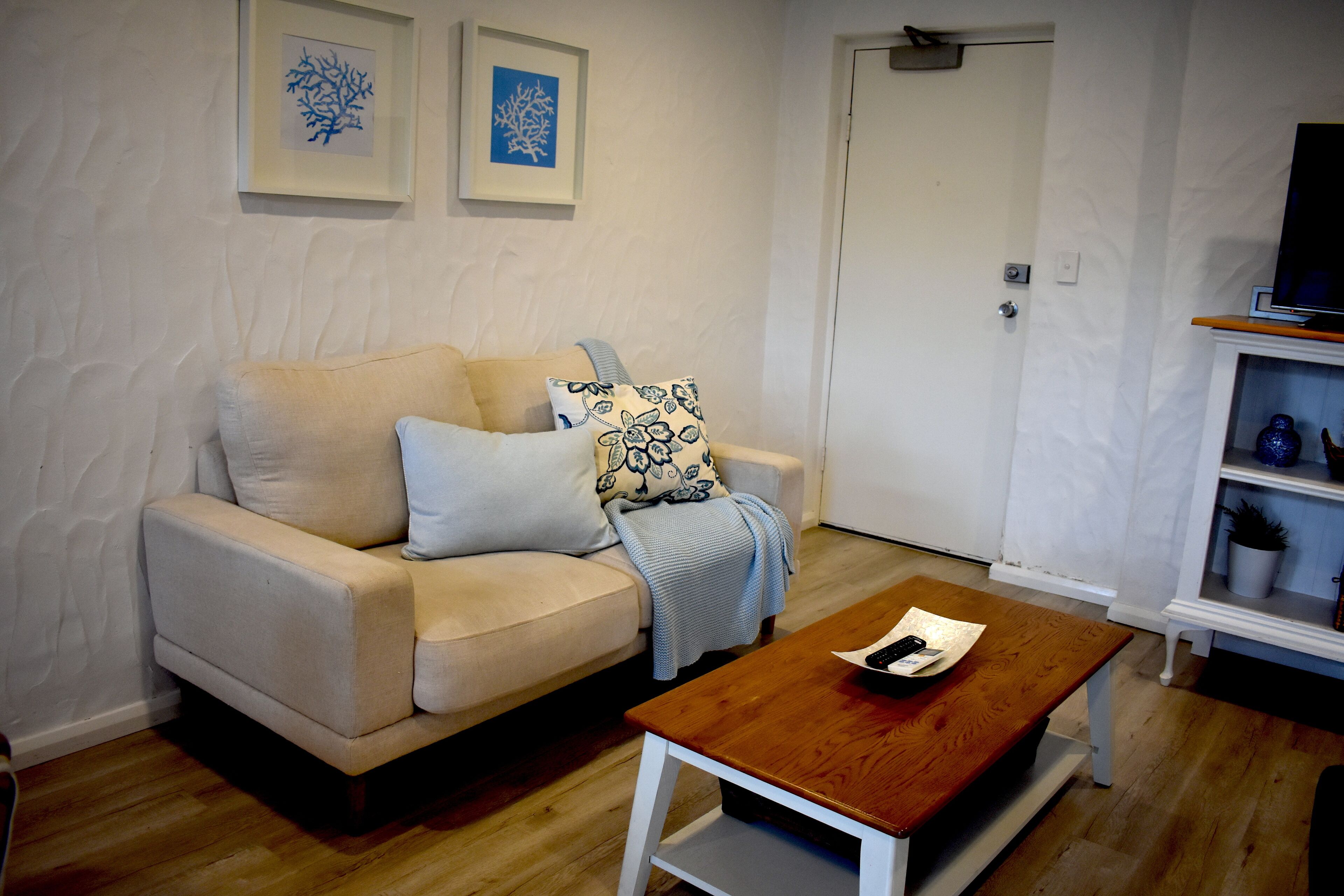 Sea Blue Retreat Glenelg North — image 7