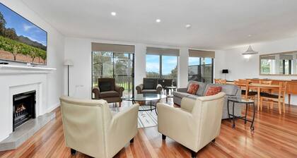 Villa 3br Malbec Villa located within Cypress Lakes Resort