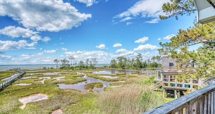 Castlebar | Luxury Salt Marsh Landing Waterfront w/ Private Pier, Bayfront Dock, Sunsets & Fireplace