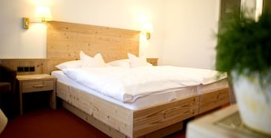 Comfort Double Room, Valley View - Hotel Weingut Weis (Mertesdorf)