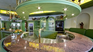 Unclassified image, 3 of 21, button - Hotel Weingut Weis (Mertesdorf)