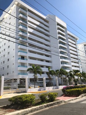 Exterior - Stunning Marbella Condo w/Superb Caribbean Sea Views and Breathtaking Sunsets (Juan Dolio)