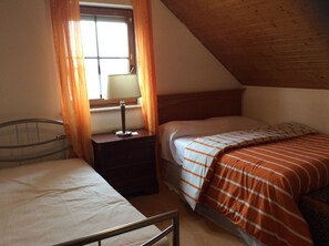 3 多间卧室、熨斗/熨衣板