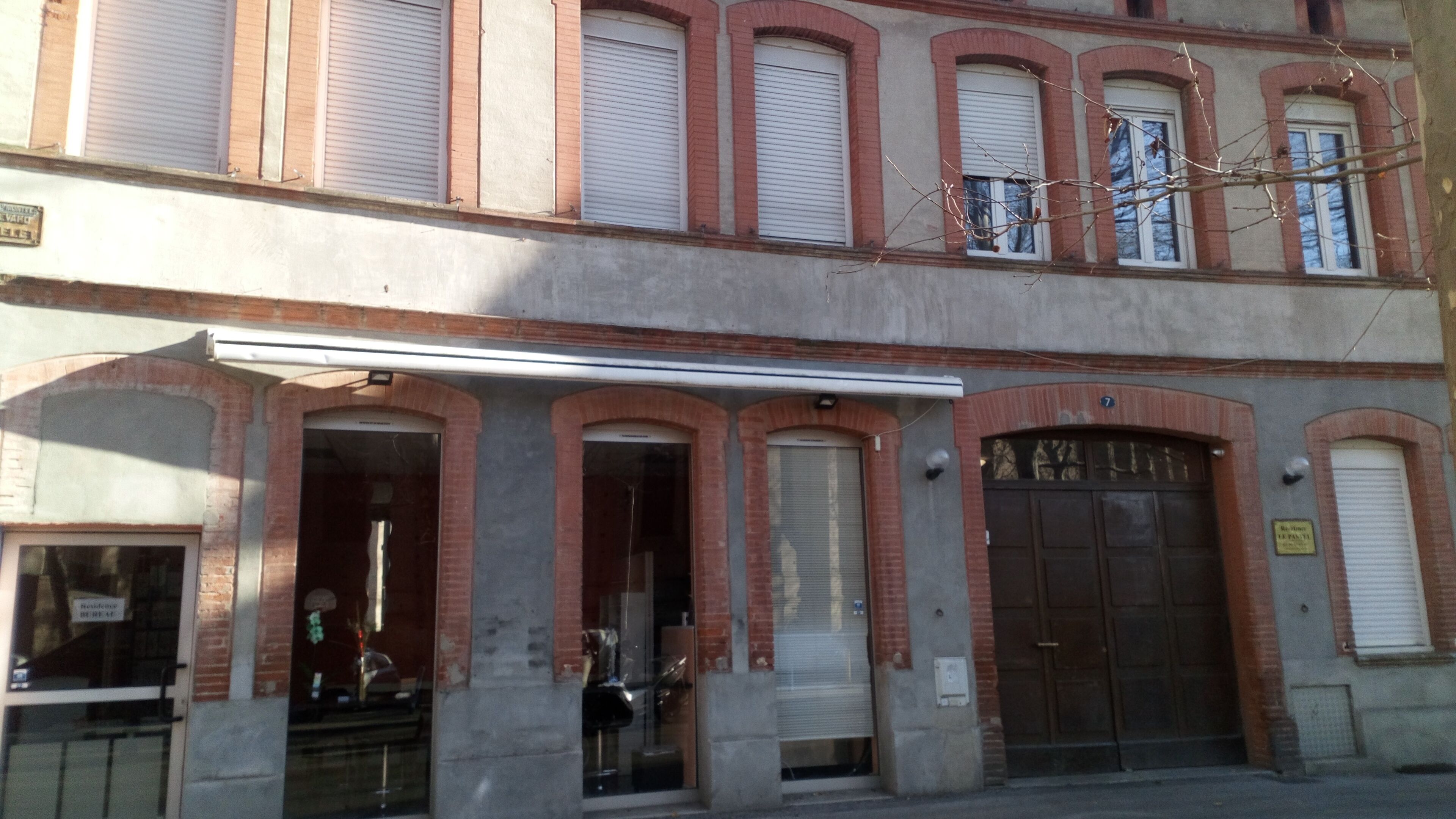 Facciata della struttura