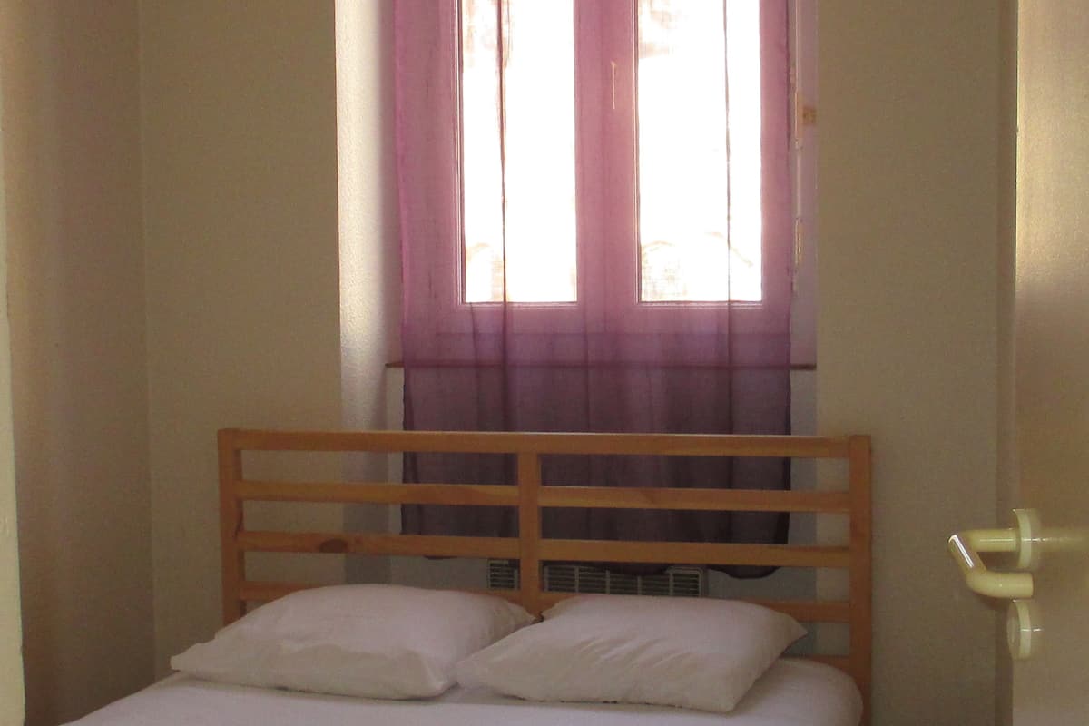 1 kamar tidur, seprai premium, kedap suara, dan Wi-Fi gratis