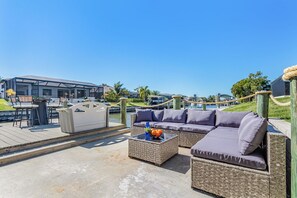 Terrace/patio - Pet Friendly,Gulf Access Villa w/ Heated Pool, Spa, & kayaks! -Villa Dantasy- Roelens Vacations (CAPE CORAL)