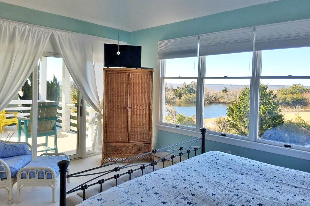 4 makuuhuonetta, silitysrauta/-lauta, Wi-Fi, vuodevaatteet