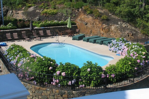 Piscine extérieure, piscine chauffée