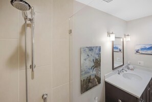 Shower, towels