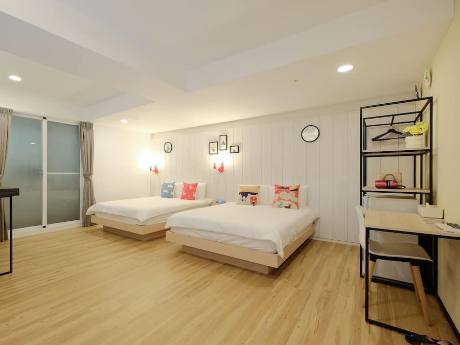 Comfort Quadruple Room, 2 Double Beds | Desk, blackout drapes, iron/ironing board, free WiFi